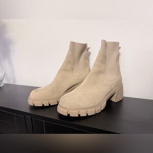 Steve Madden Hayle Platform Chelsea Boot